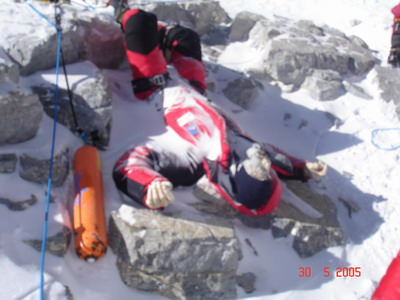 Everest-corpse5.jpg